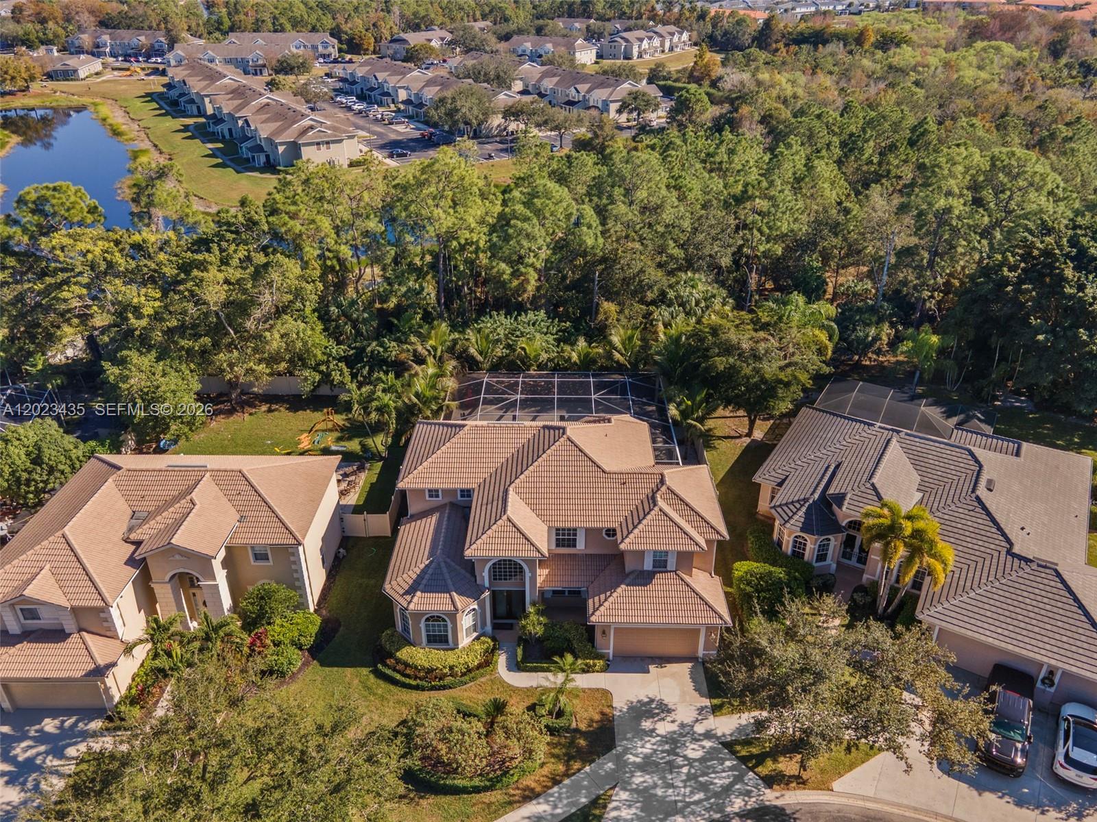 INDIGO LAKES - Residential