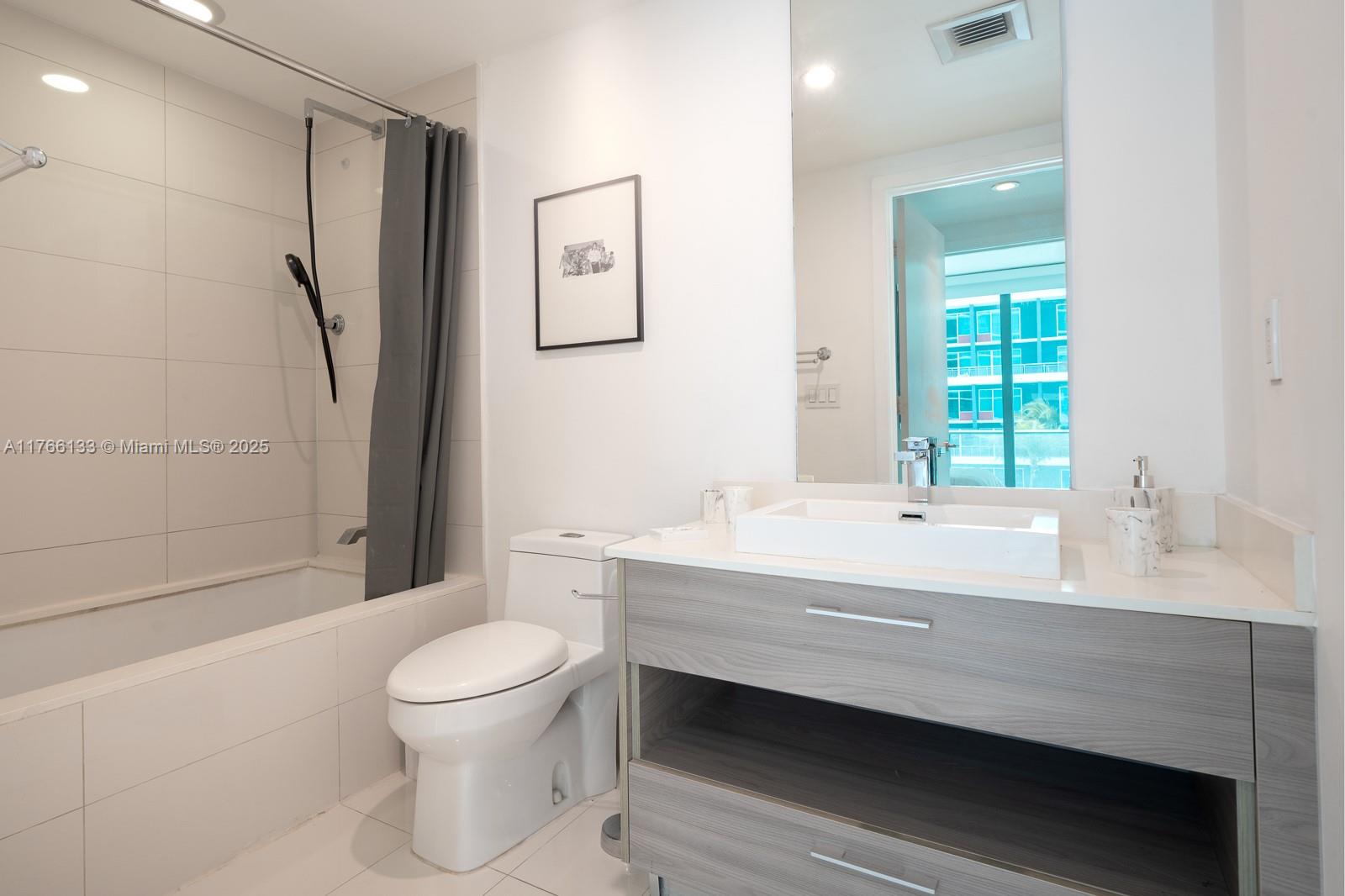 1300 S MIAMI AVENUE CONDO - Residential Lease