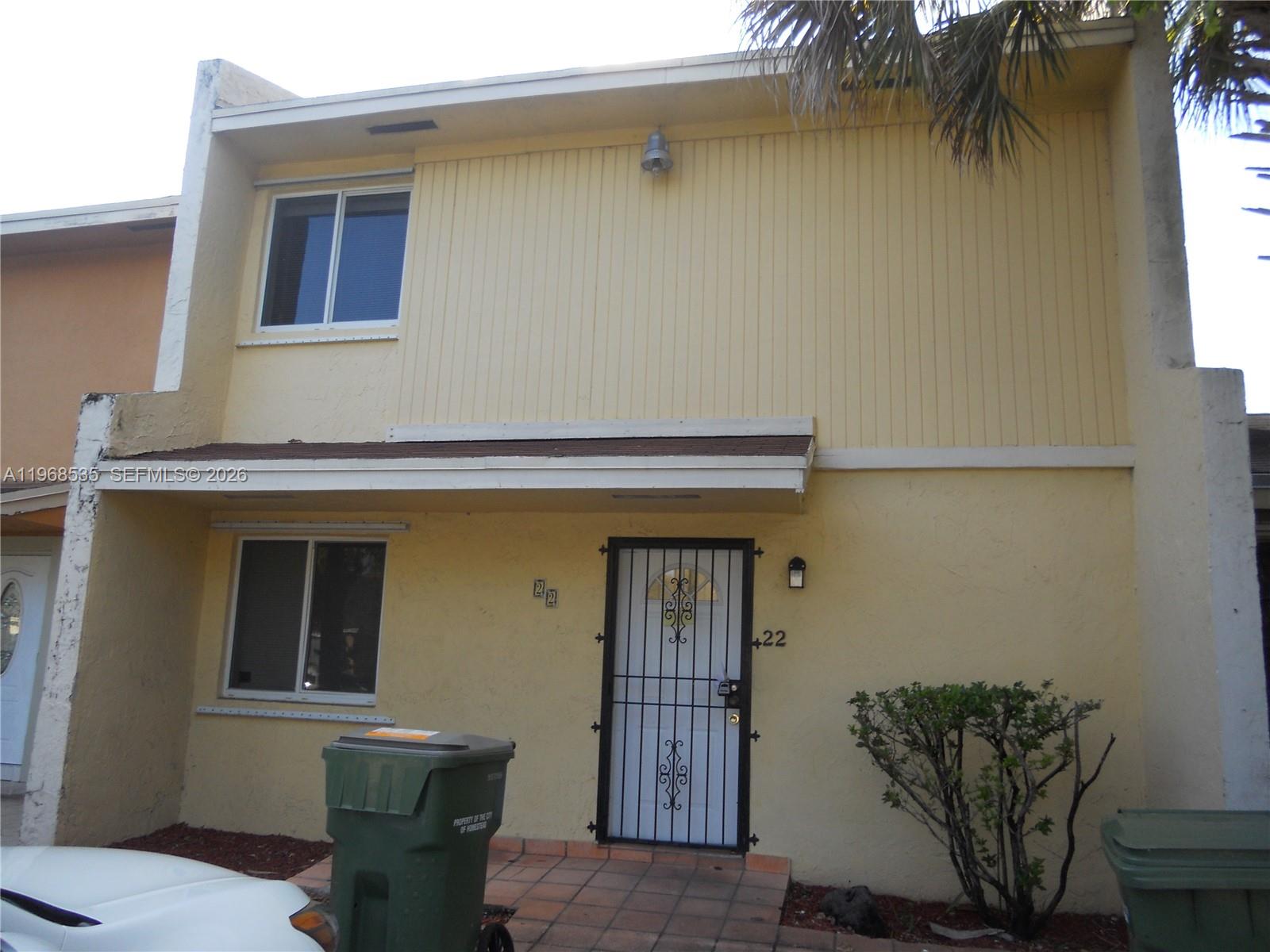MOWRY VILLAS - Residential