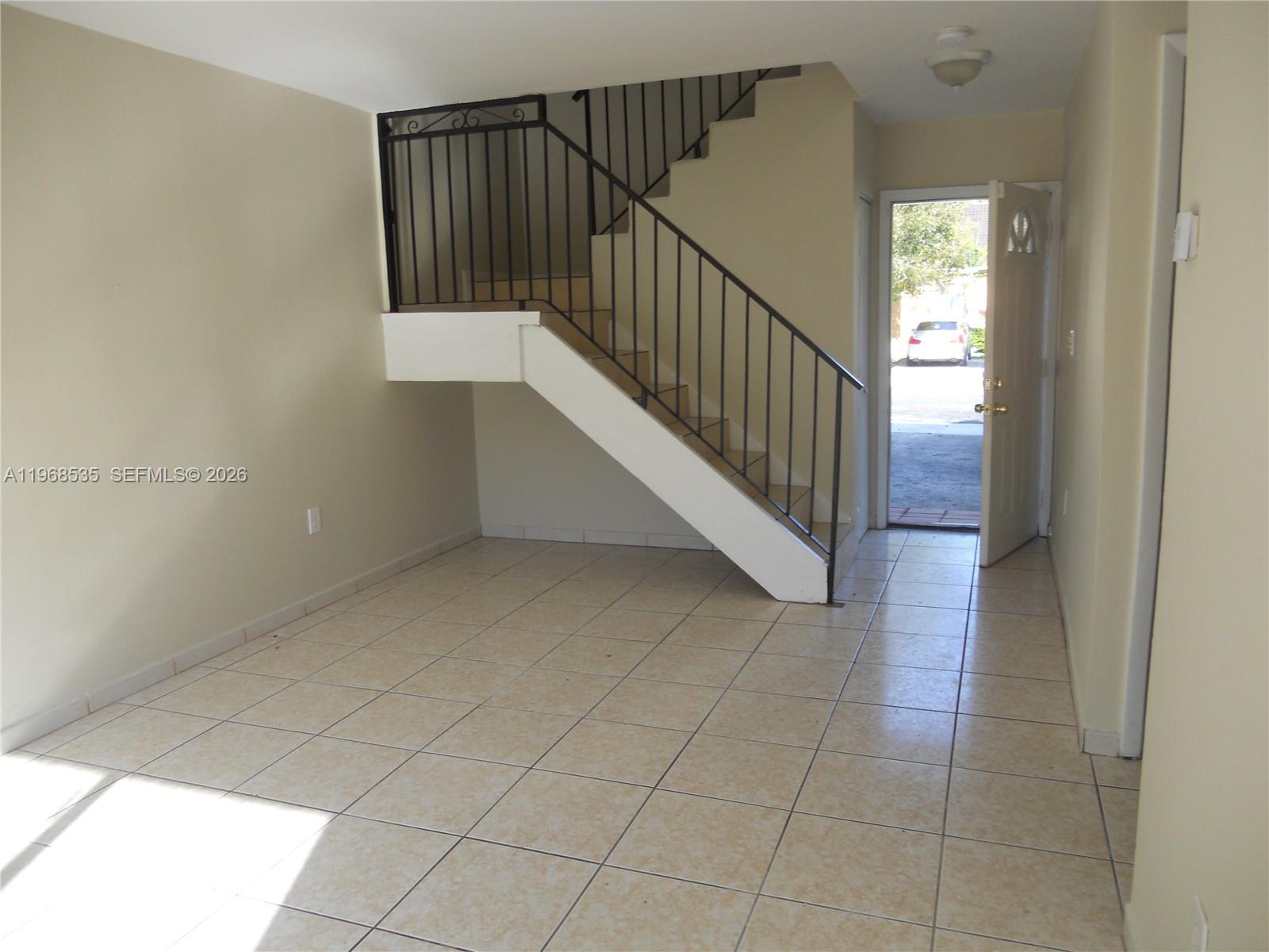 MOWRY VILLAS - Residential