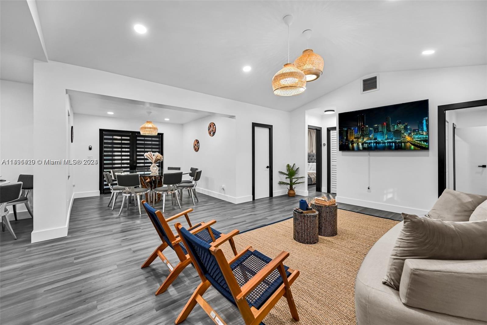 FLAGLER GROVE ESTATES SEC - Residential Lease