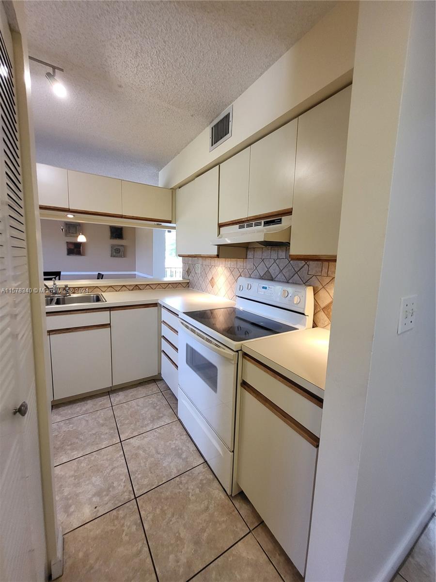EAGLE NEST CONDO - Residential