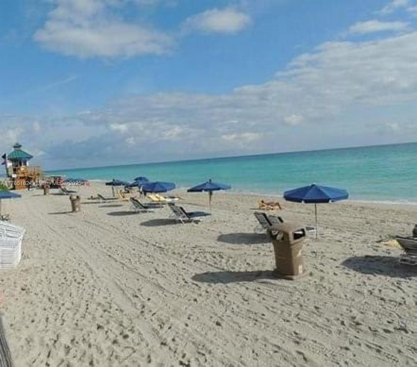 THE AVENTURA BEACH CLUB C - Residential