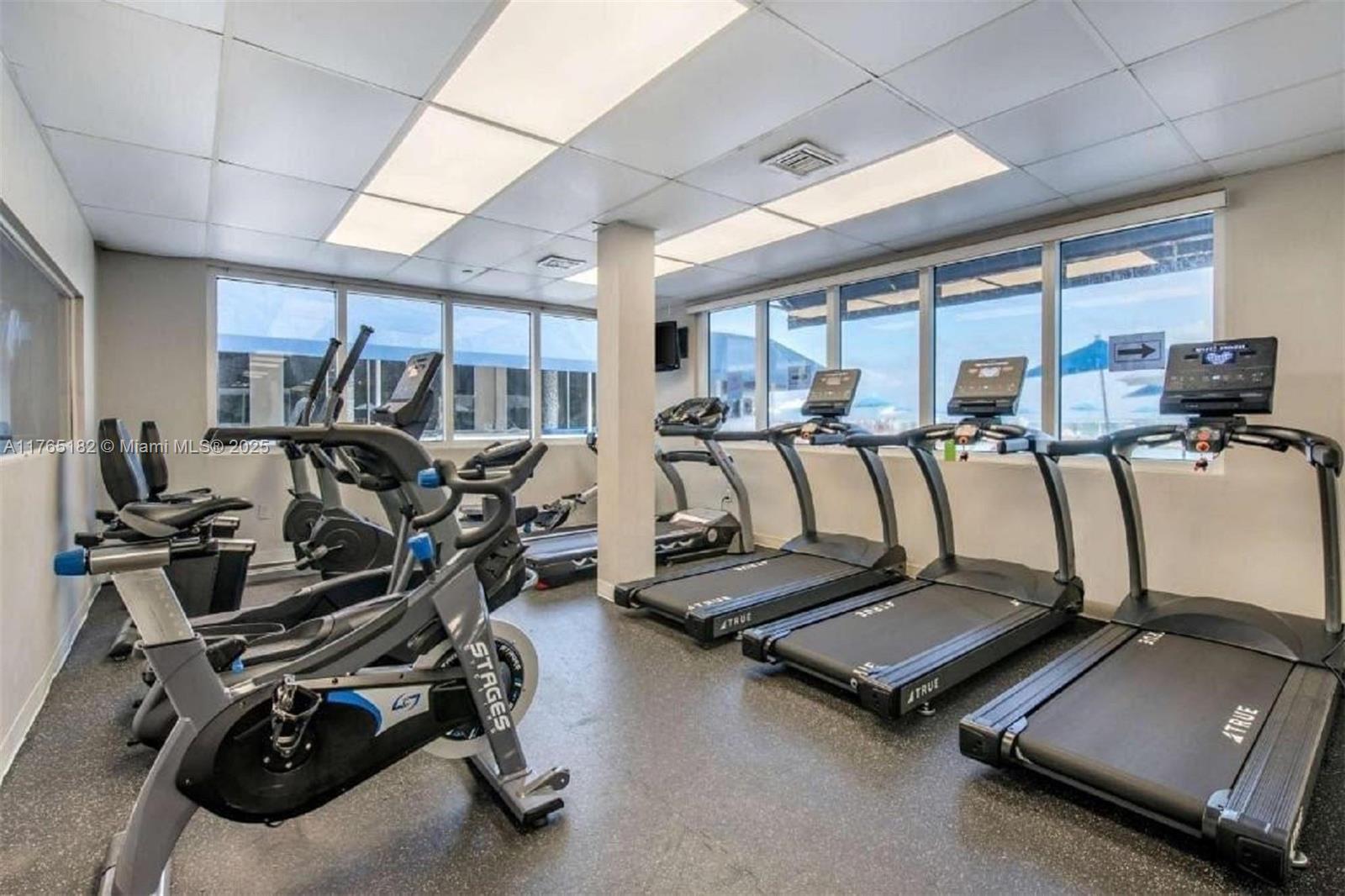 THE AVENTURA BEACH CLUB C - Residential
