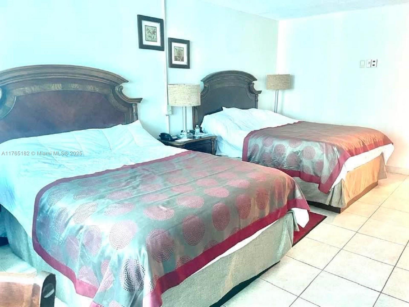 THE AVENTURA BEACH CLUB C - Residential