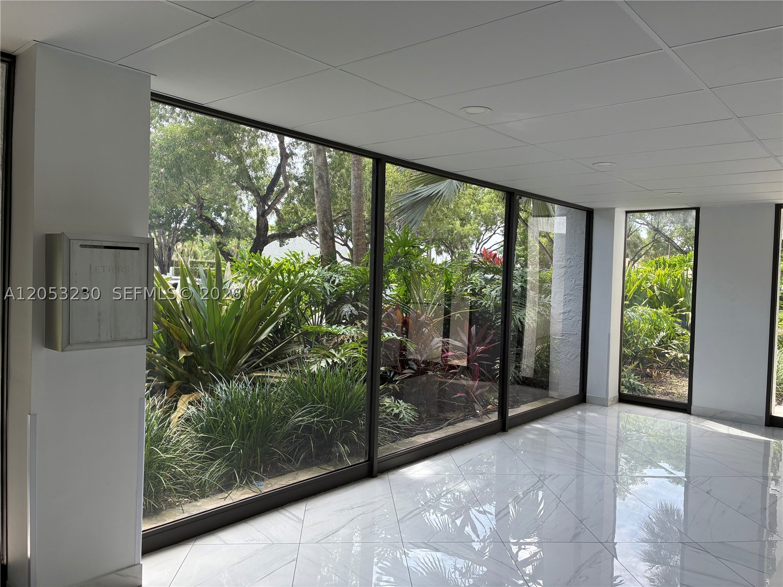 FAIRWAYS AT BONAVENTURE C - Residential Lease