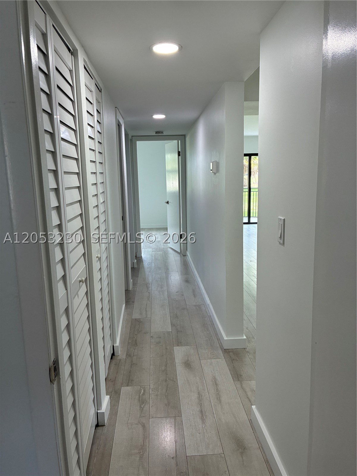 FAIRWAYS AT BONAVENTURE C - Residential Lease