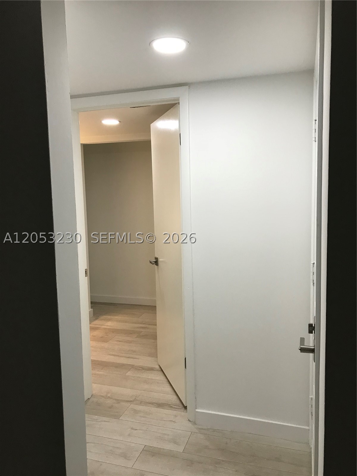 FAIRWAYS AT BONAVENTURE C - Residential Lease