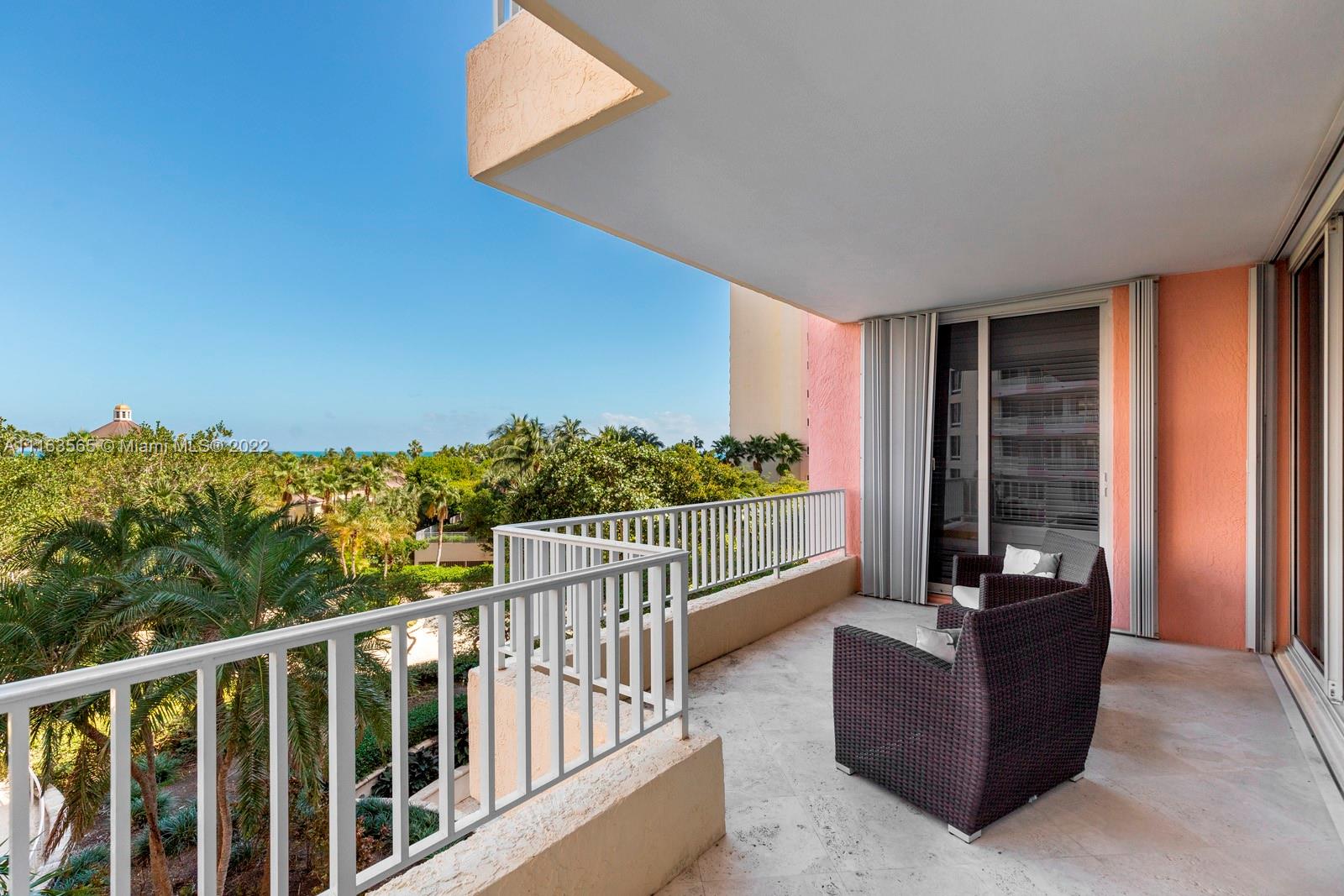 CLUB TOWER ONE CONDO - Residential
