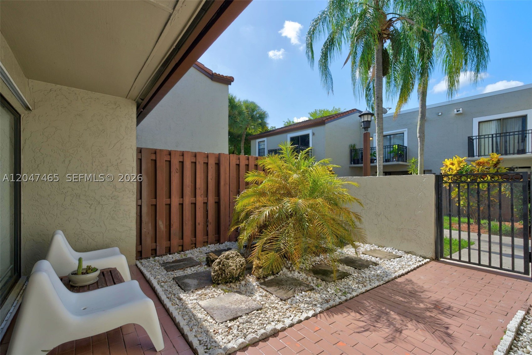 PALM POINT SEC 1 - Residential