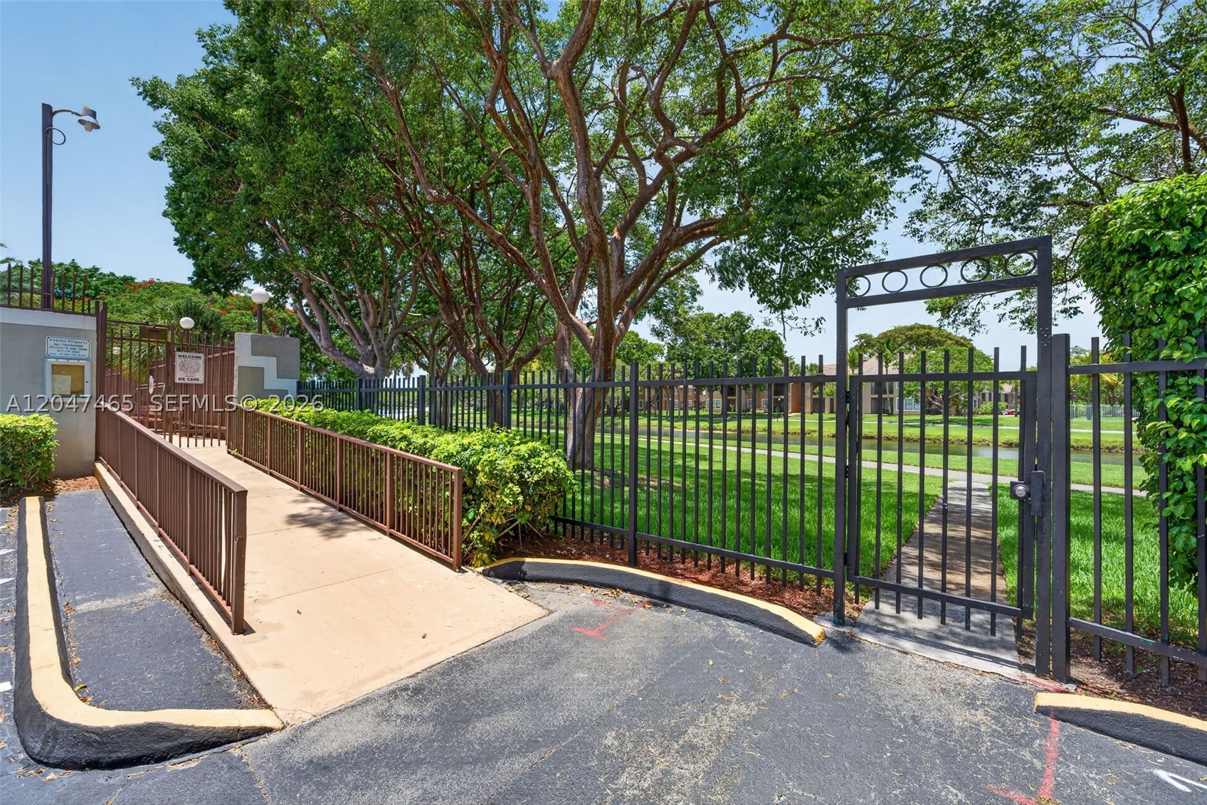 PALM POINT SEC 1 - Residential