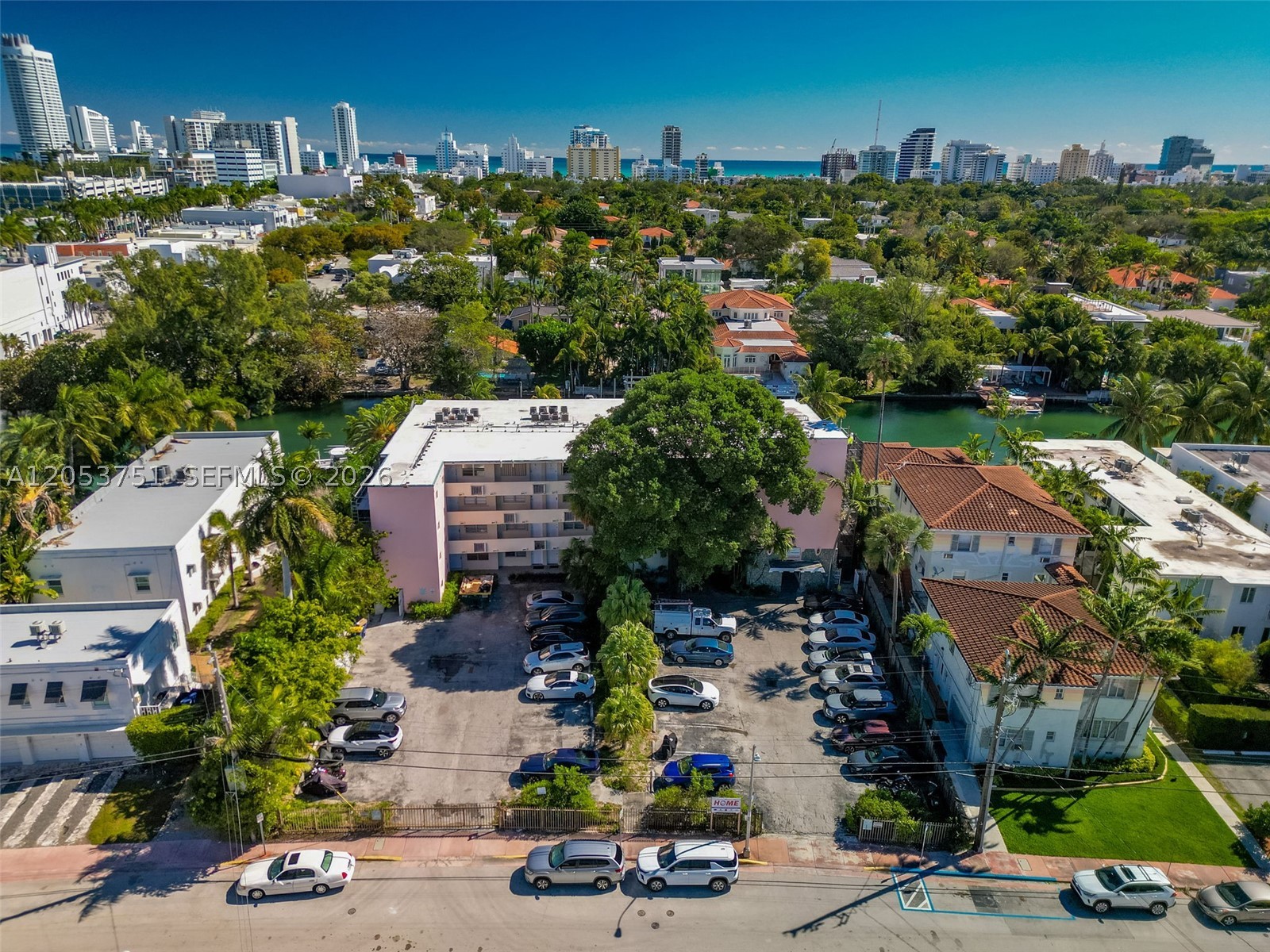 THE CASTILLE CONDO - Residential Lease