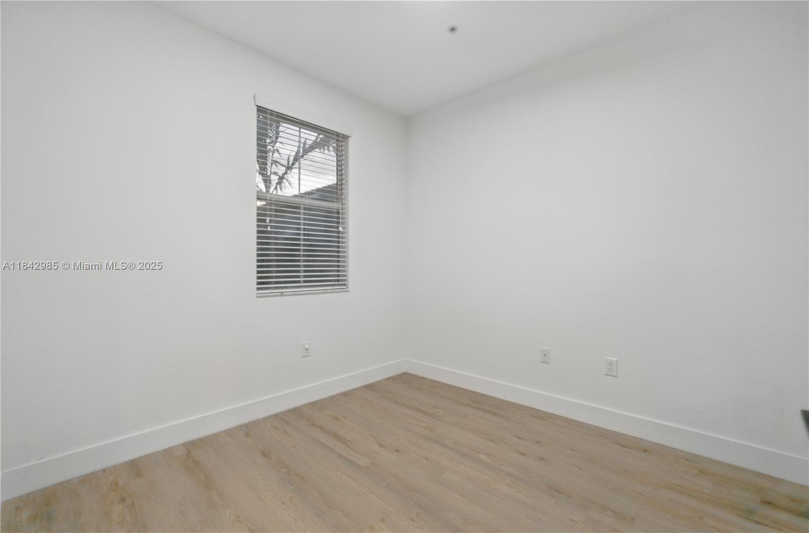 TUSCAN VILLAS CONDO - Residential