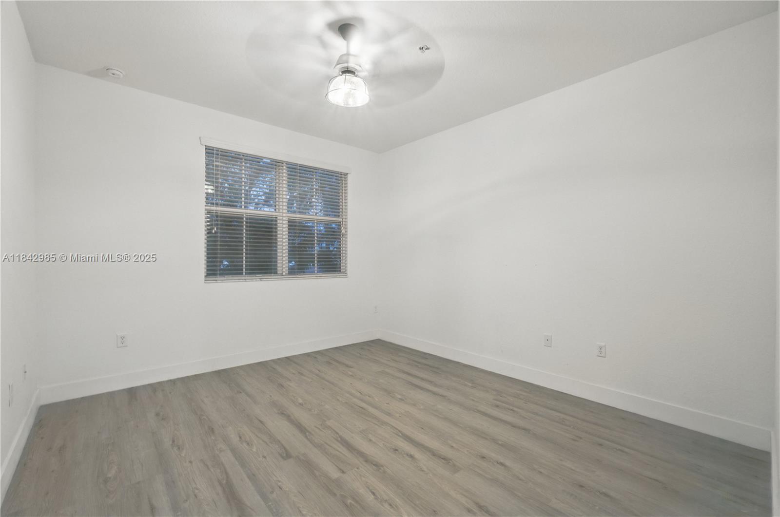 TUSCAN VILLAS CONDO - Residential