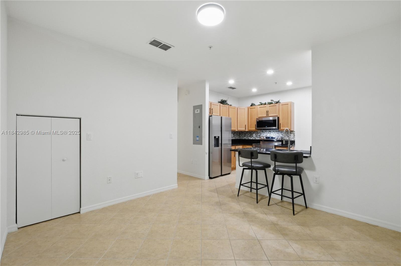 TUSCAN VILLAS CONDO - Residential