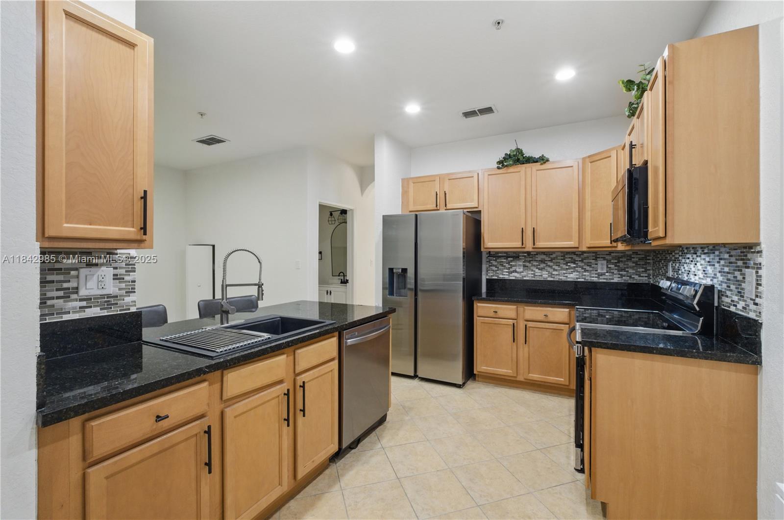 TUSCAN VILLAS CONDO - Residential