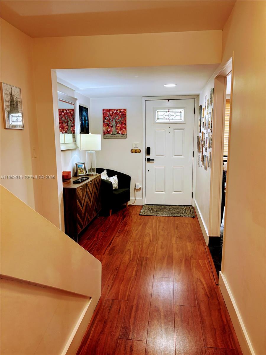 DELVISTA A CONDO - Residential