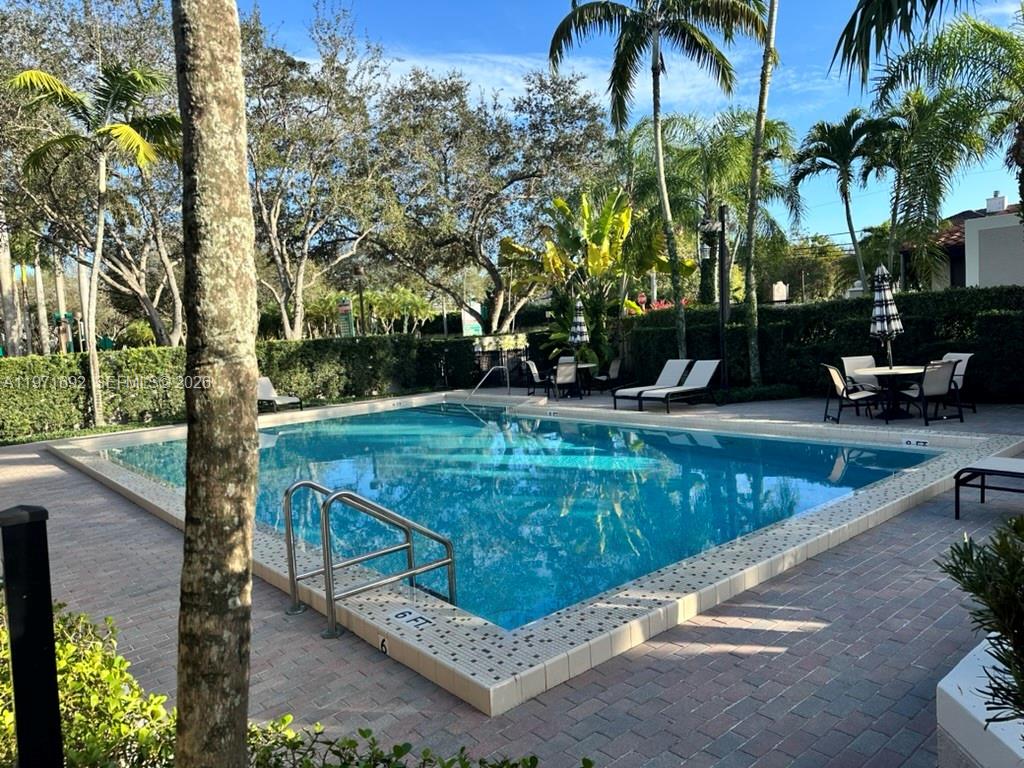 PALM CREST VILLAS CONDO - Residential