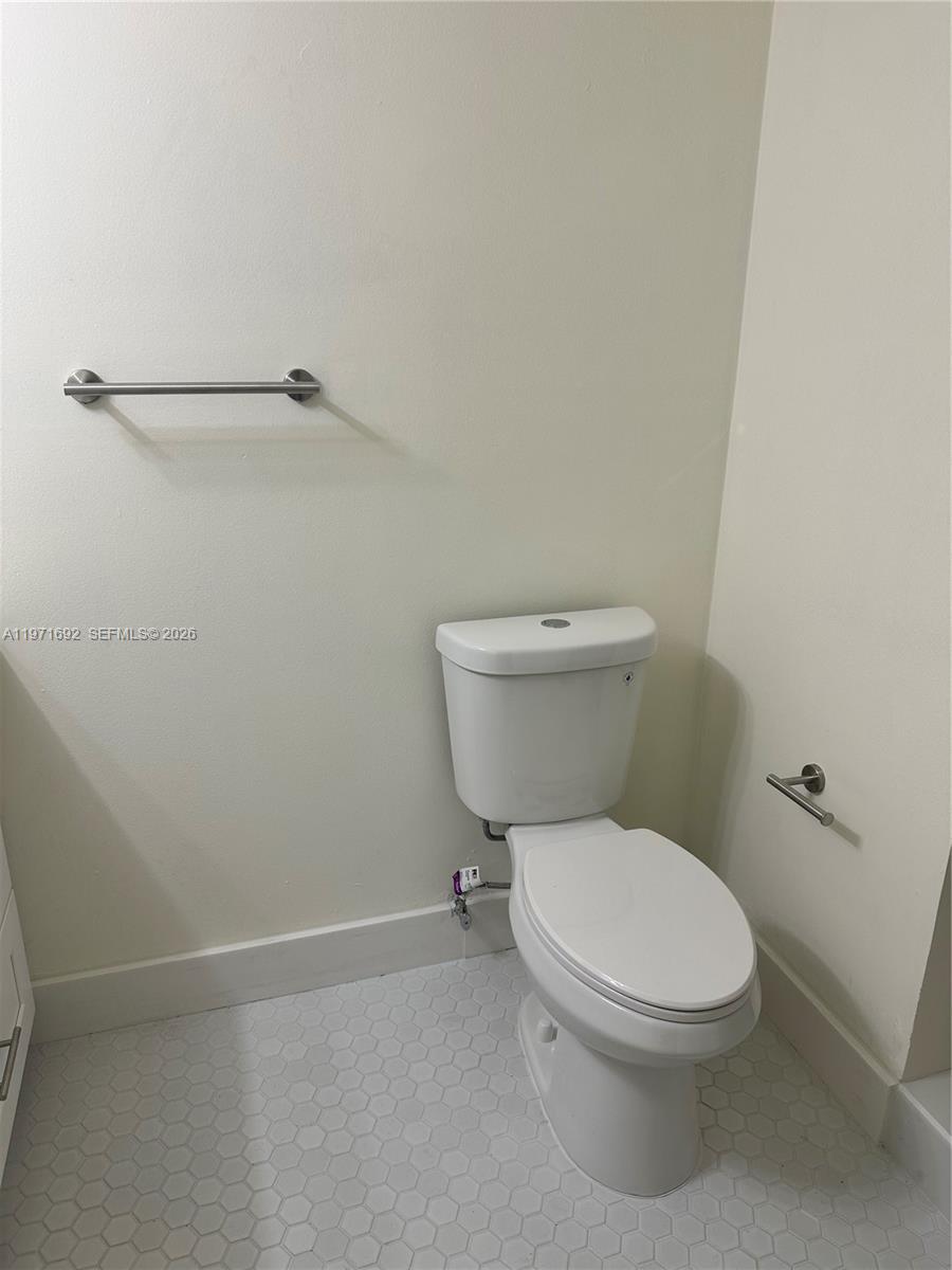 PALM CREST VILLAS CONDO - Residential