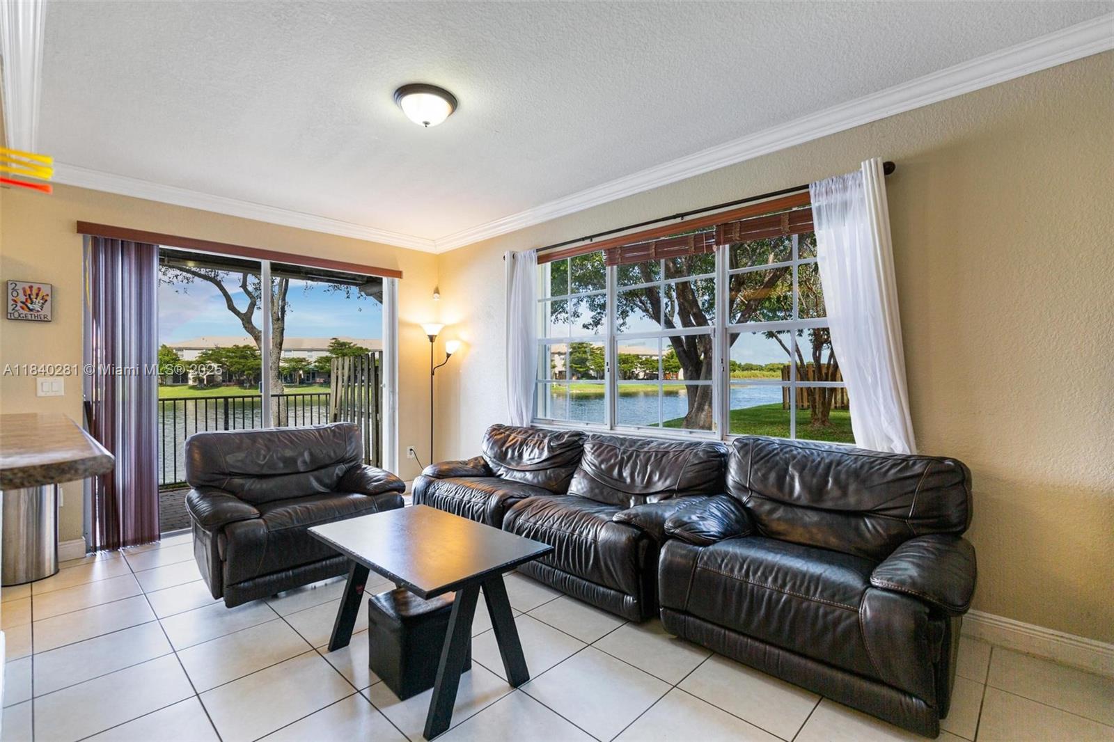 THE SHORES CONDO NO 1 - Residential