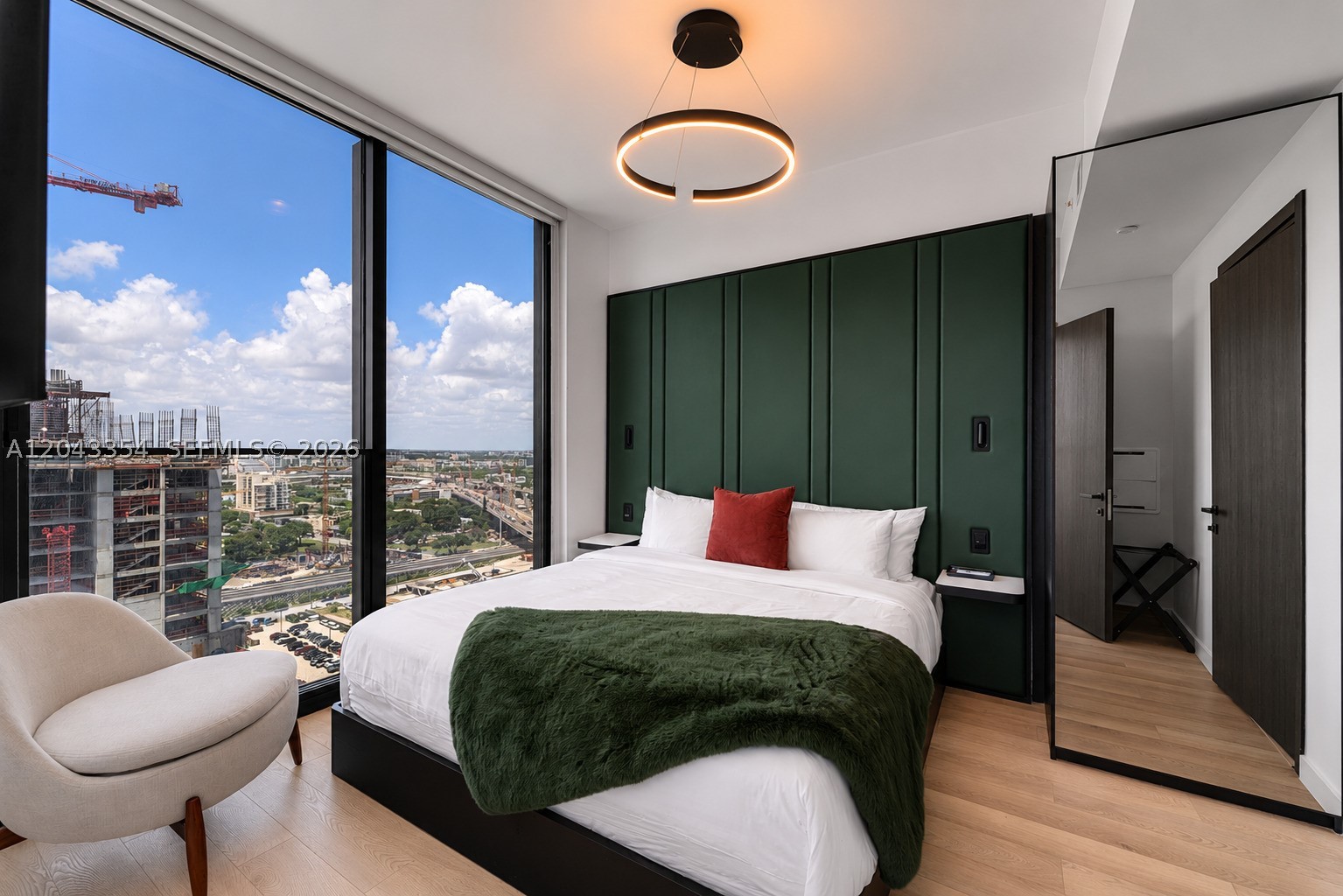 ¤MIAMI NORTH - Residential