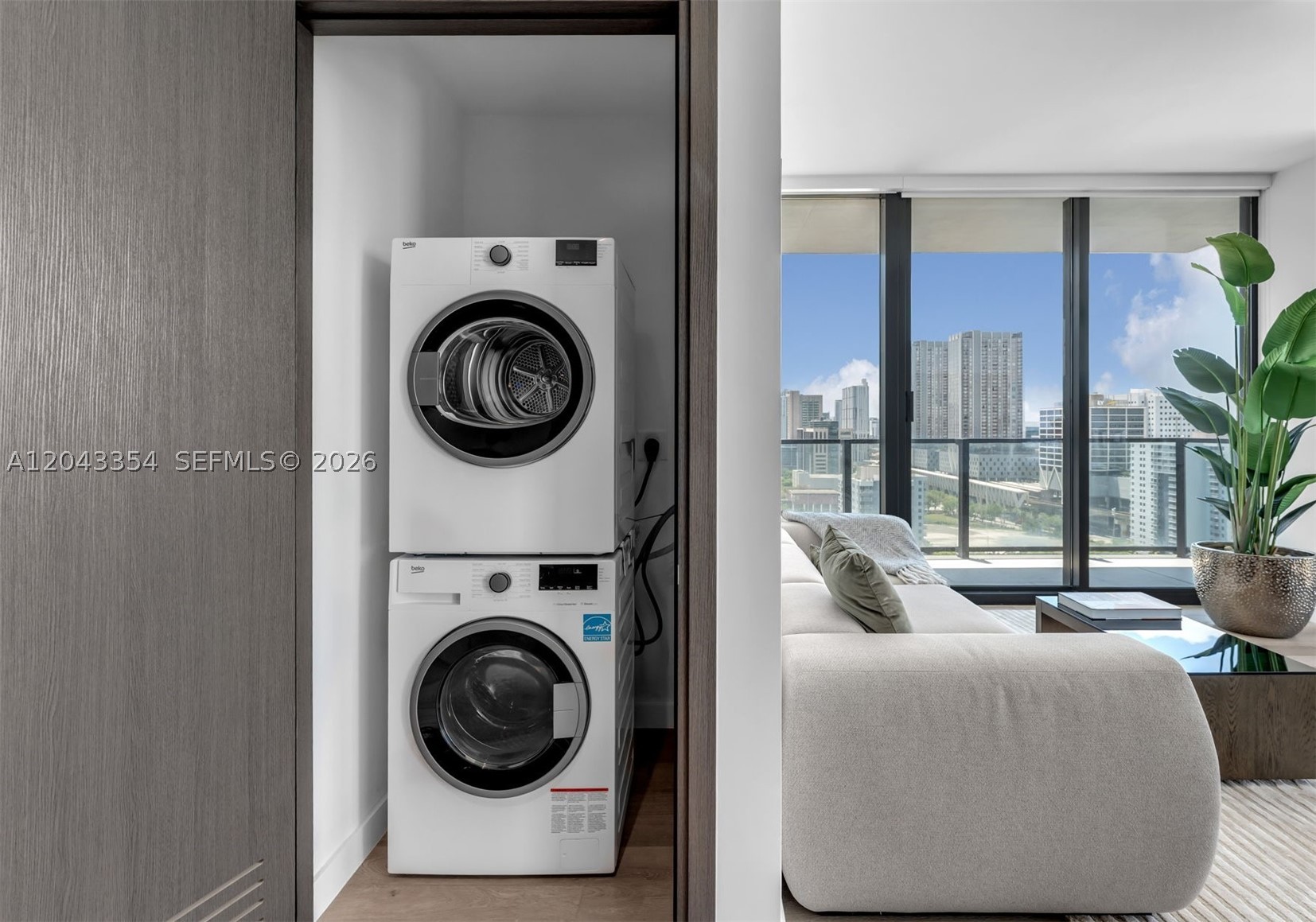 ¤MIAMI NORTH - Residential