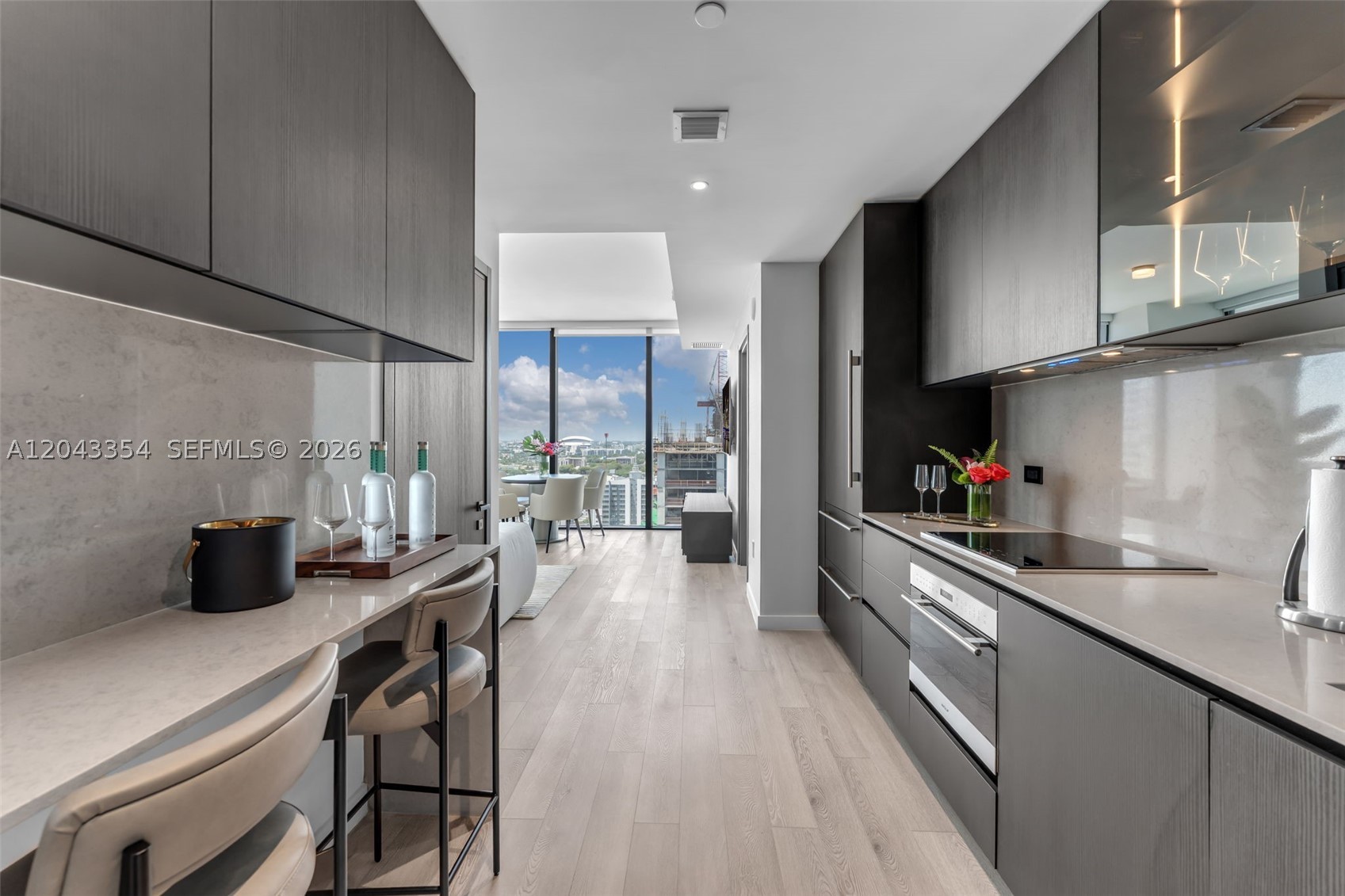 ¤MIAMI NORTH - Residential