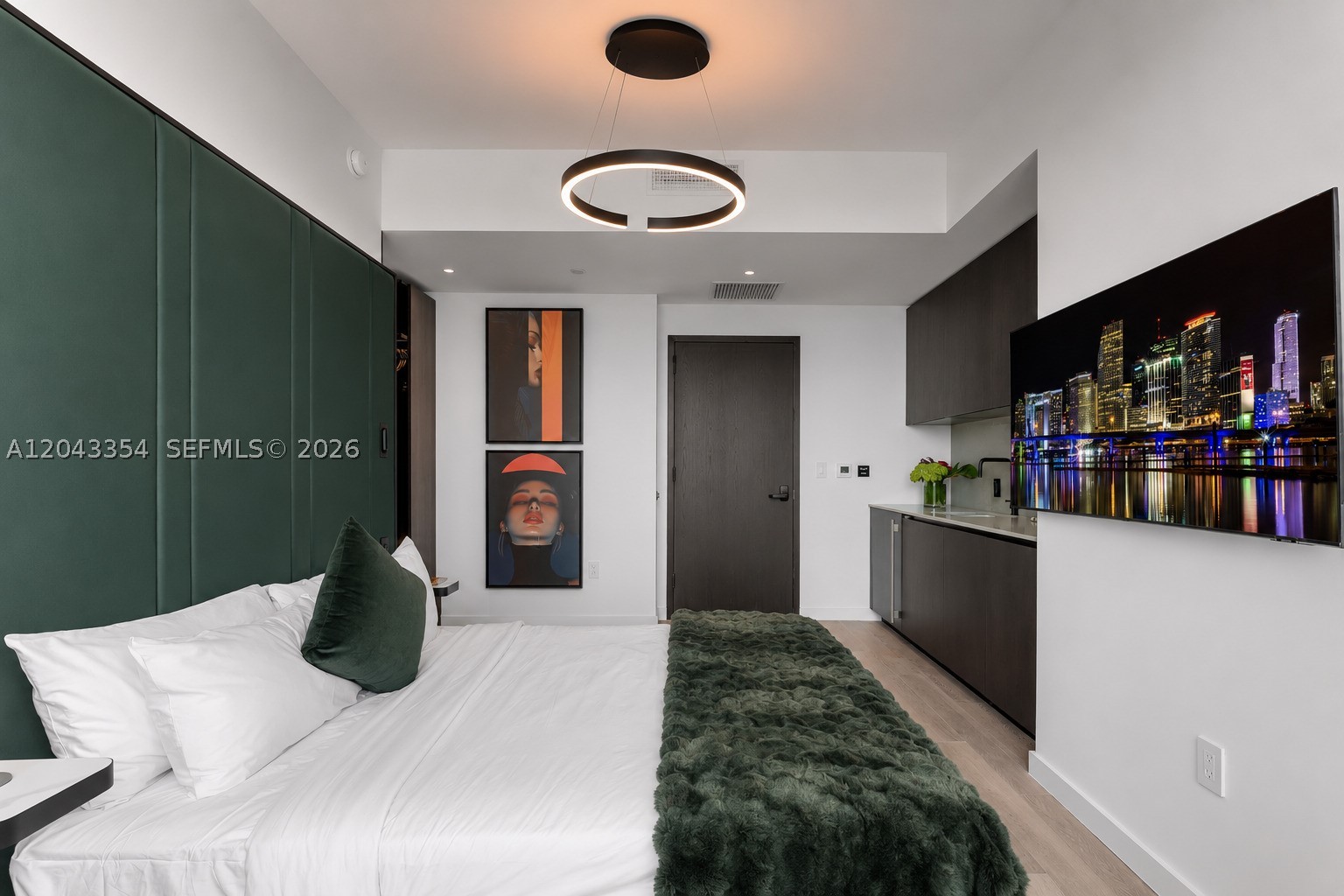 ¤MIAMI NORTH - Residential