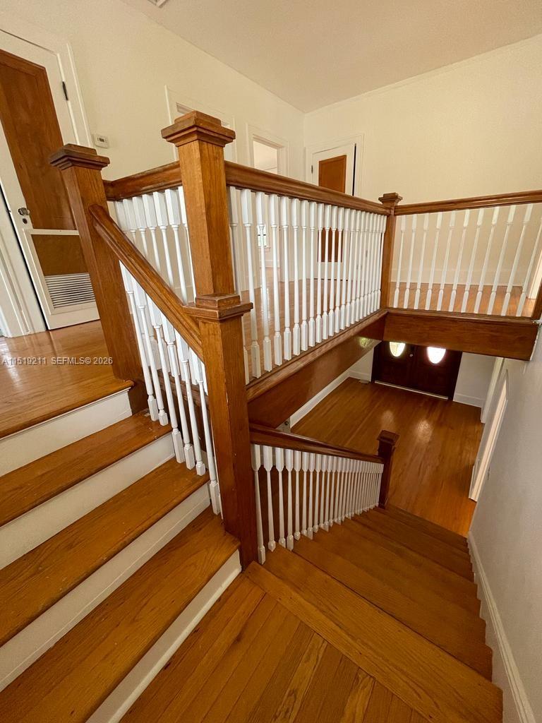 EL PORTAL SEC 3 - Residential Lease