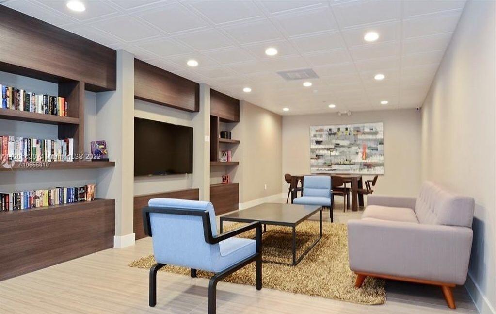 AVENTURA ELDORADO CONDO - Residential