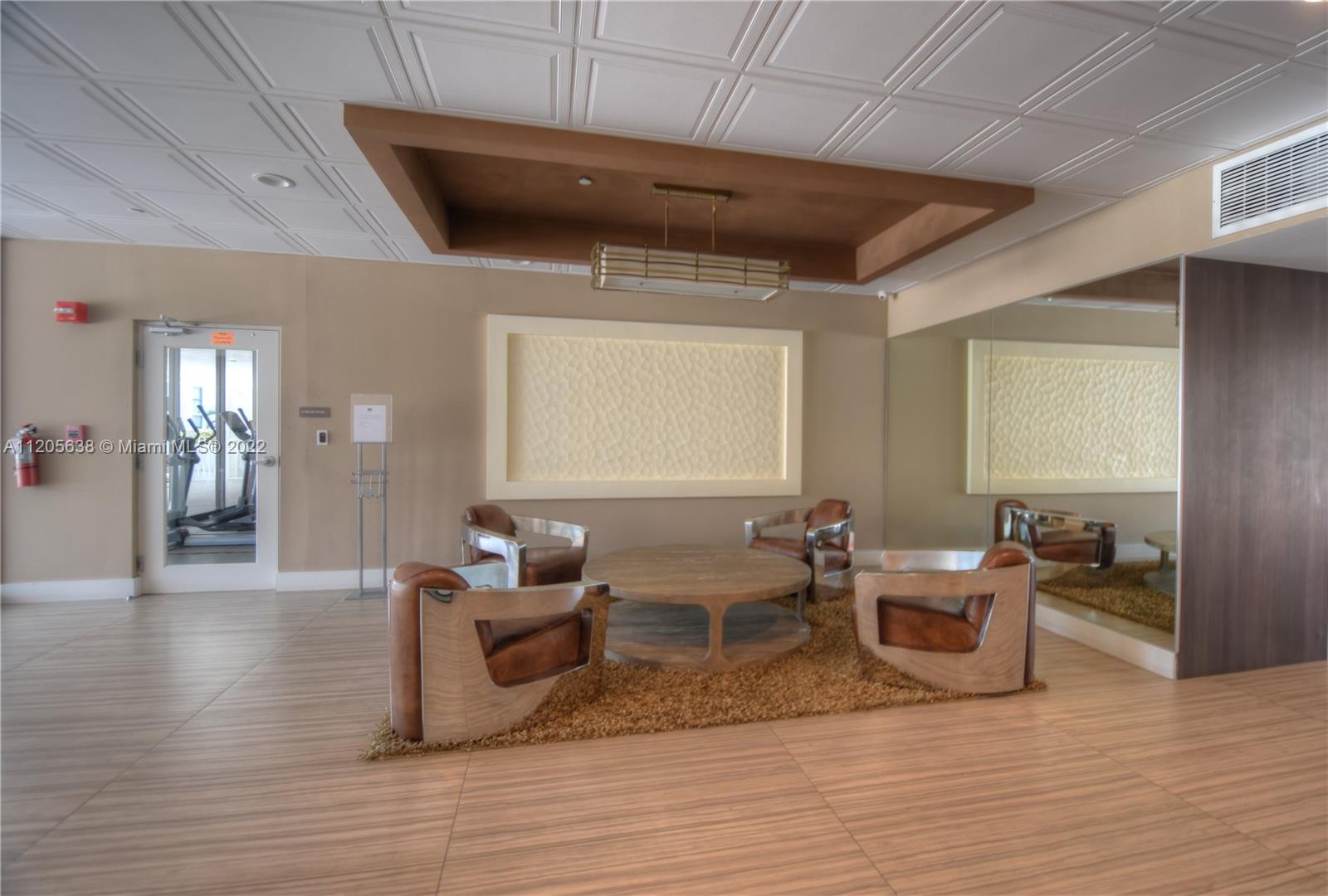 AVENTURA ELDORADO CONDO - Residential