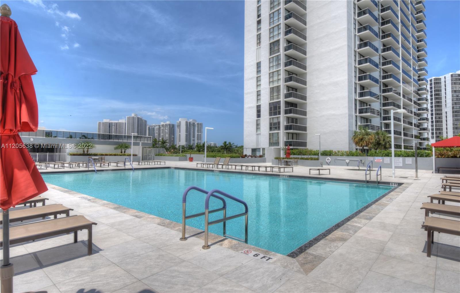 AVENTURA ELDORADO CONDO - Residential
