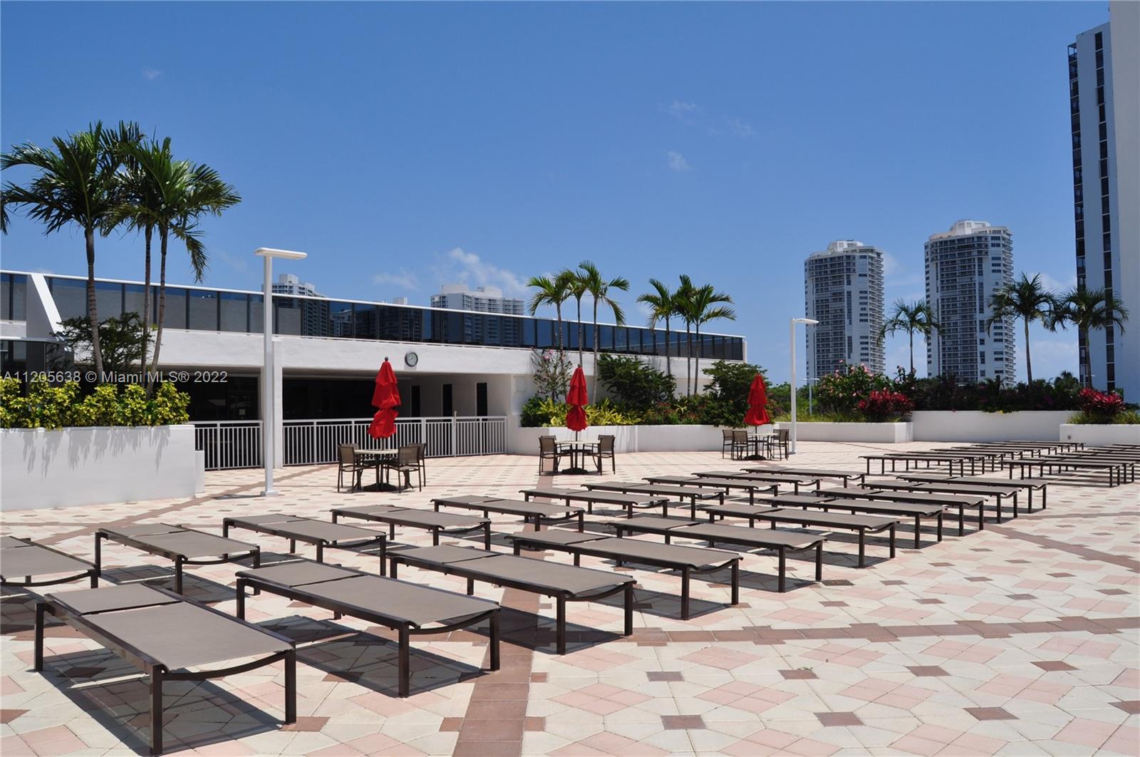 AVENTURA ELDORADO CONDO - Residential