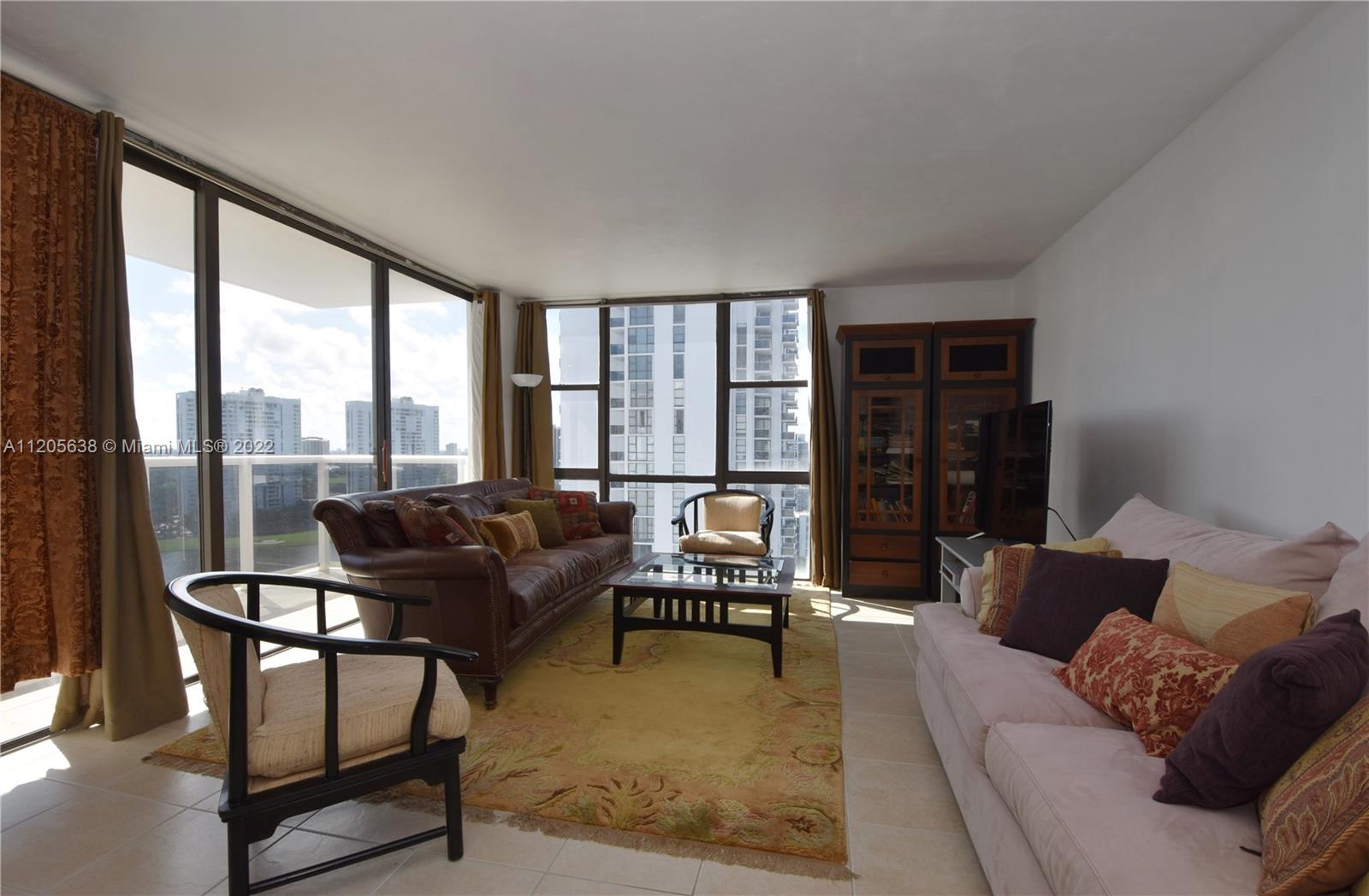 AVENTURA ELDORADO CONDO - Residential
