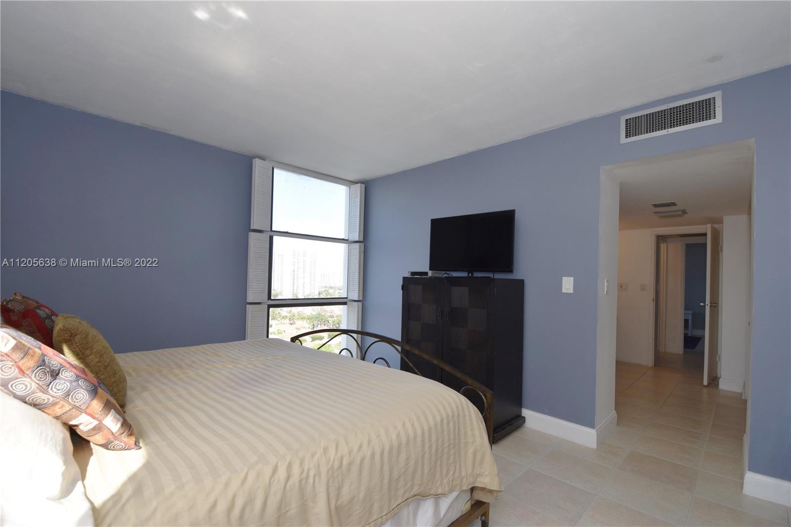 AVENTURA ELDORADO CONDO - Residential