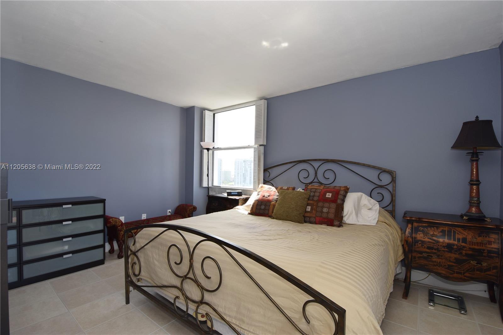 AVENTURA ELDORADO CONDO - Residential