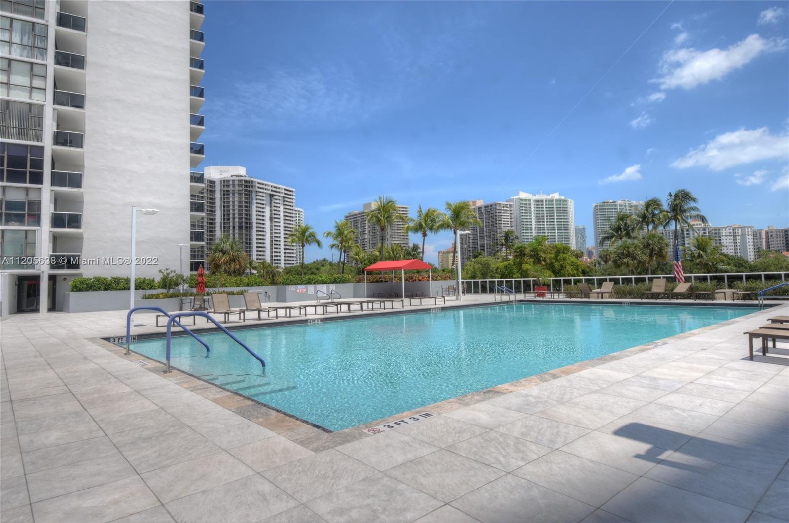 AVENTURA ELDORADO CONDO - Residential