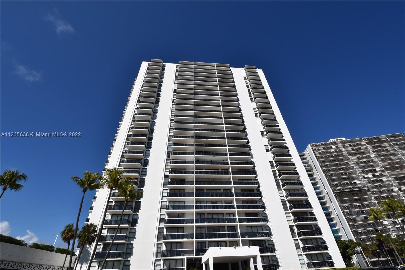 AVENTURA ELDORADO CONDO - Residential
