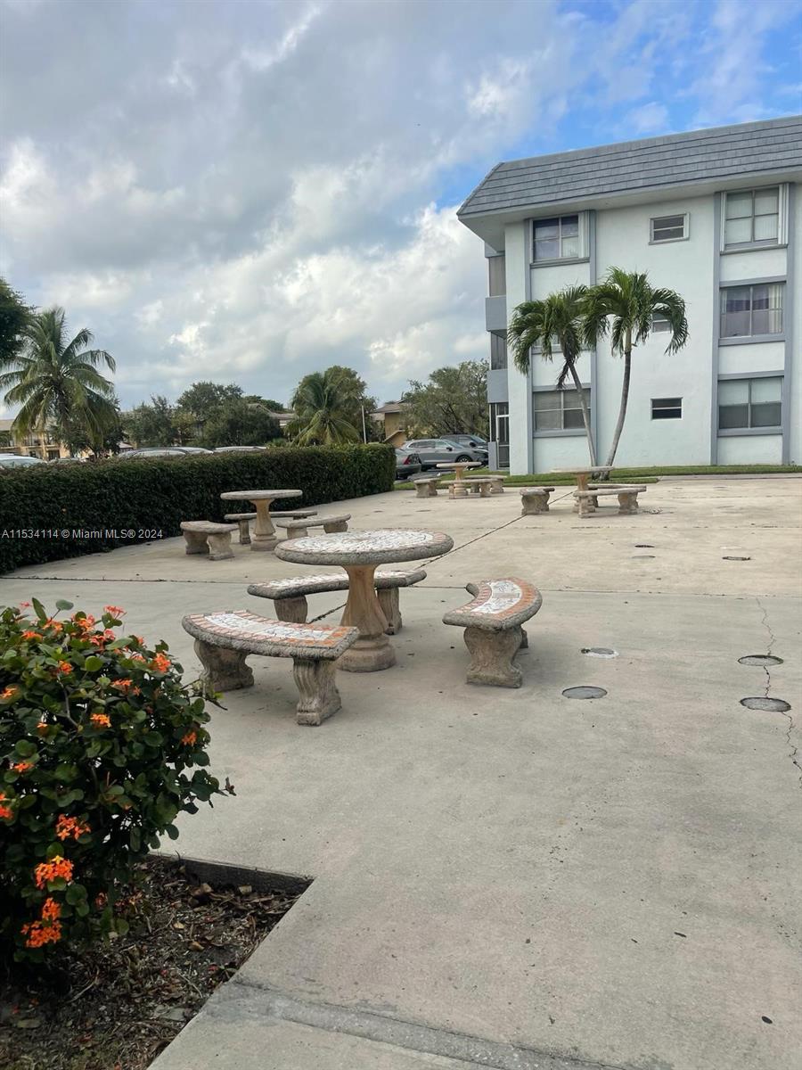 LUDLUM LAKE CONDO BLDG C - Residential Lease