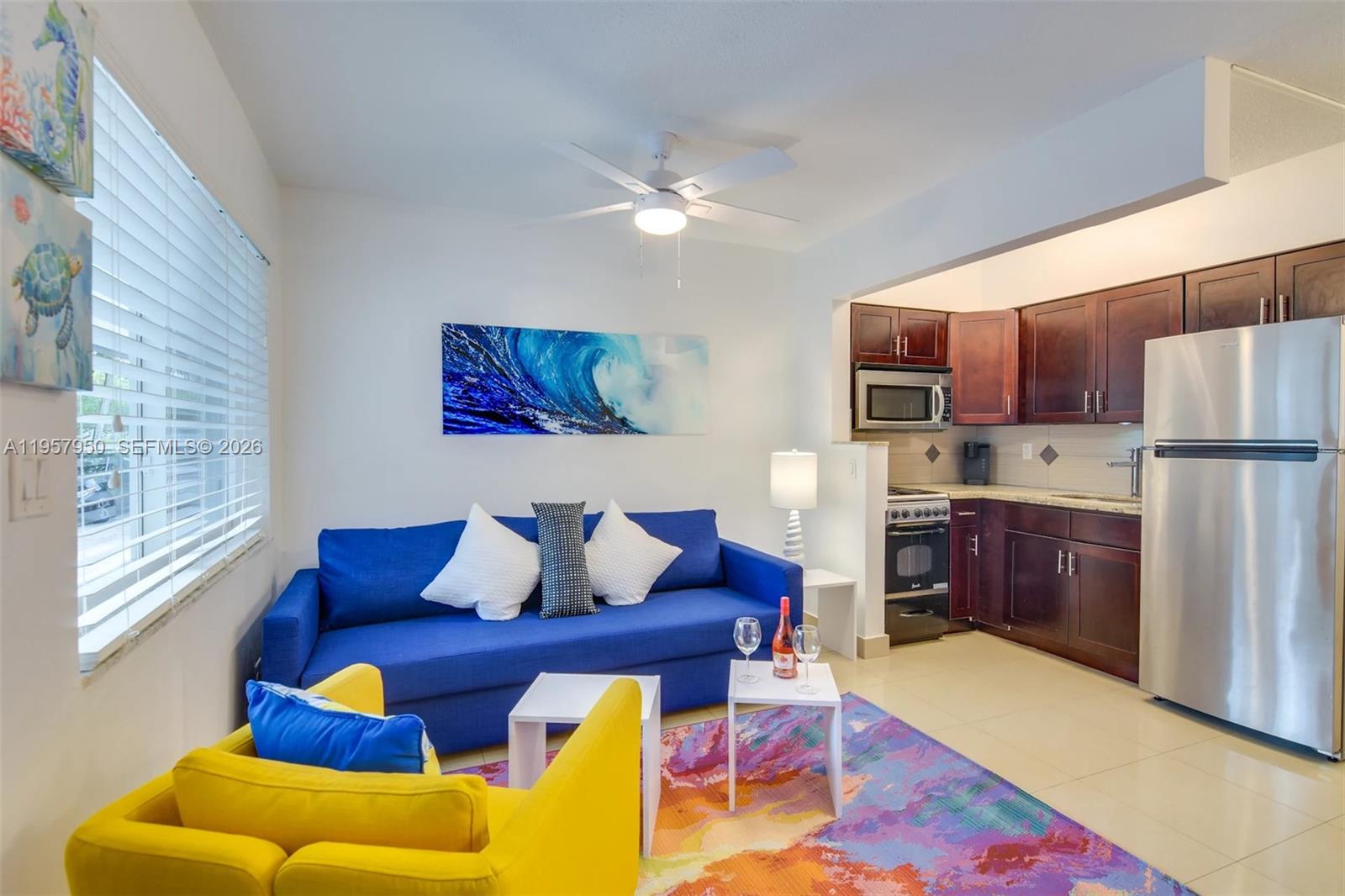HALLANDALE PINES ESTATES - Residential Income