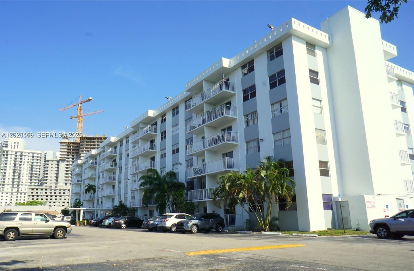 TALL TREES CONDO - Residential Lease