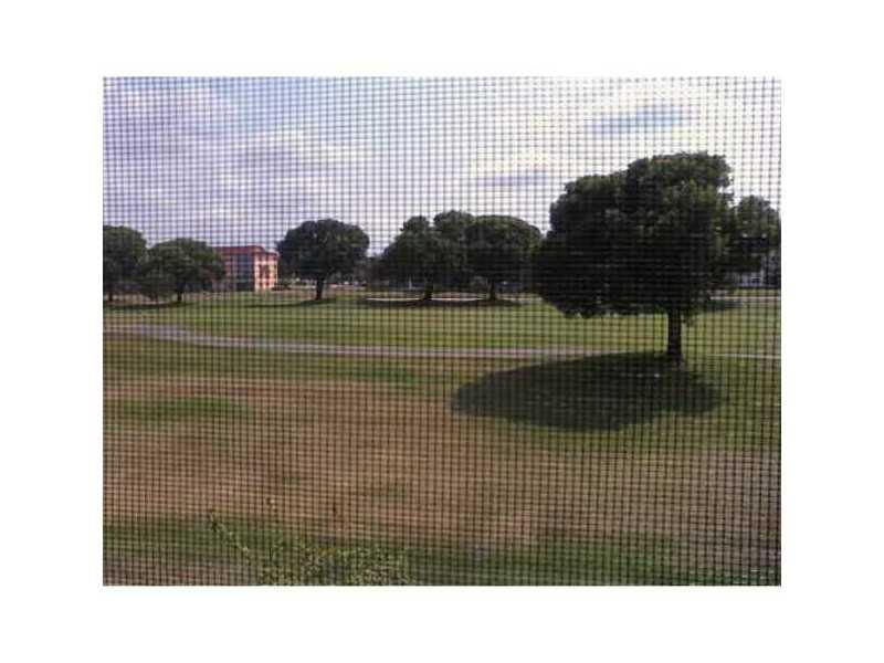 CENTURY VILAGE KINGSLEY - Residential Lease