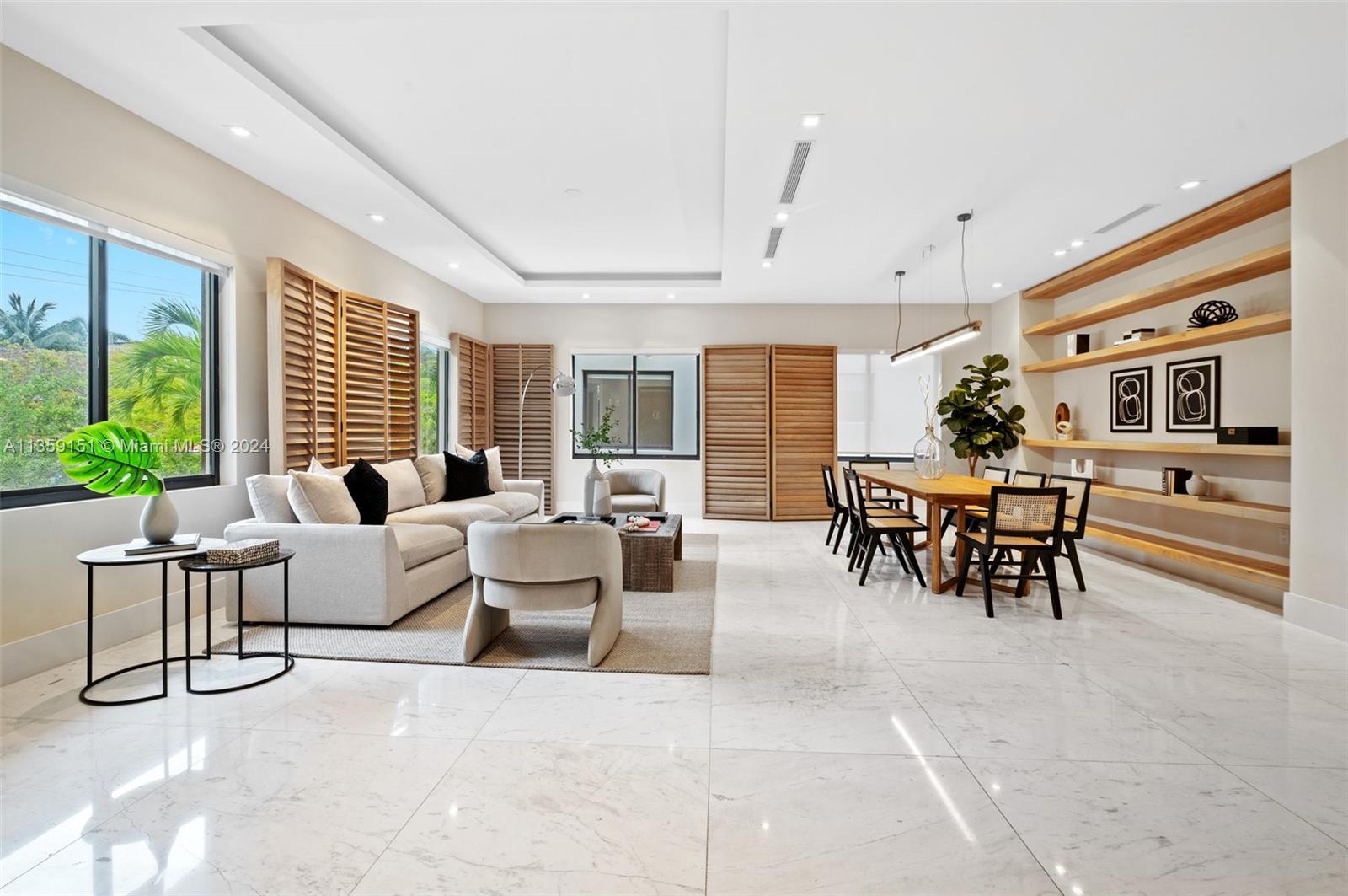 RESIDENCES AT VIZCAYA - Residential