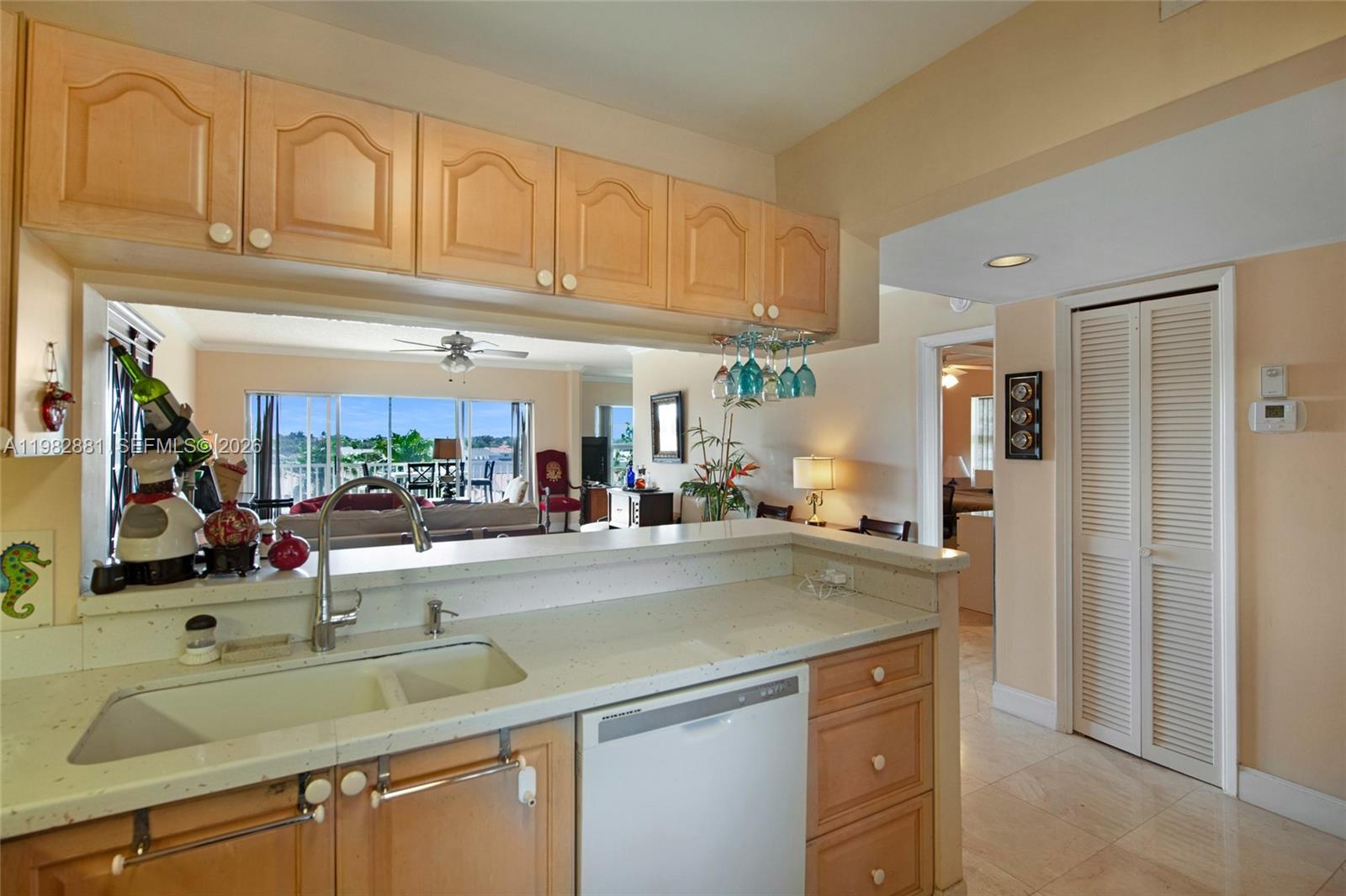 NO 1 PALM-AIRE AT CORAL K - Residential