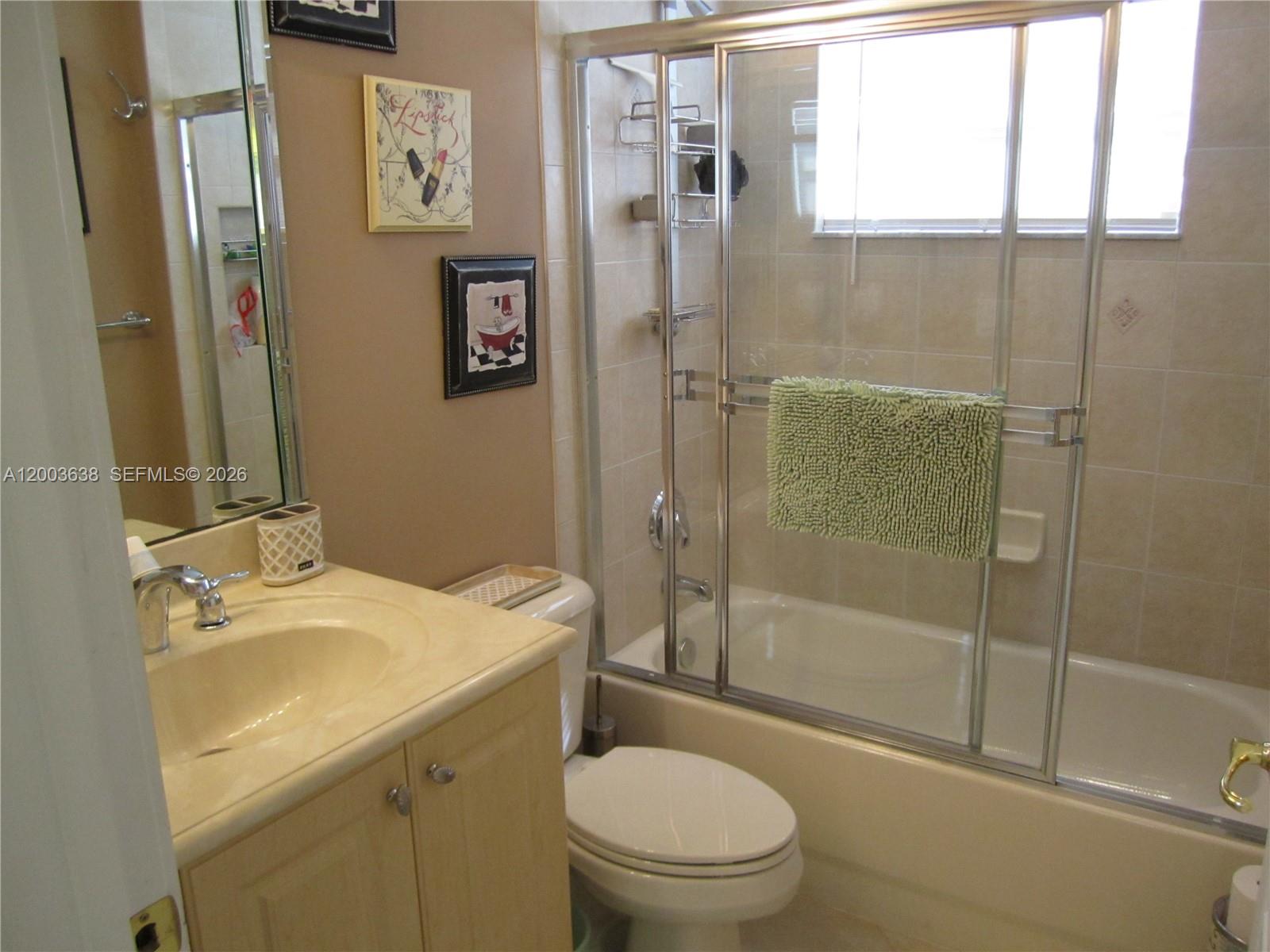 VALENCIA SHORES 5 - Residential Lease