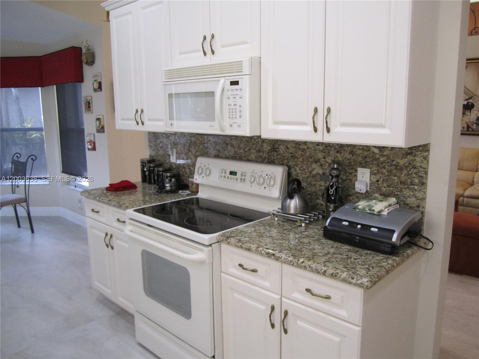 VALENCIA SHORES 5 - Residential Lease