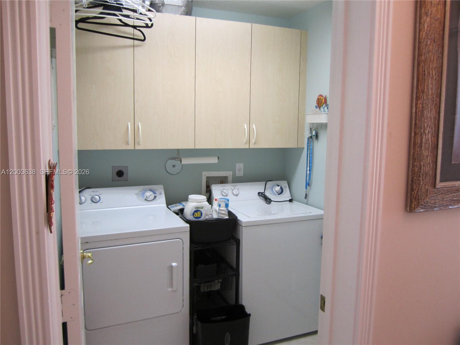 VALENCIA SHORES 5 - Residential Lease