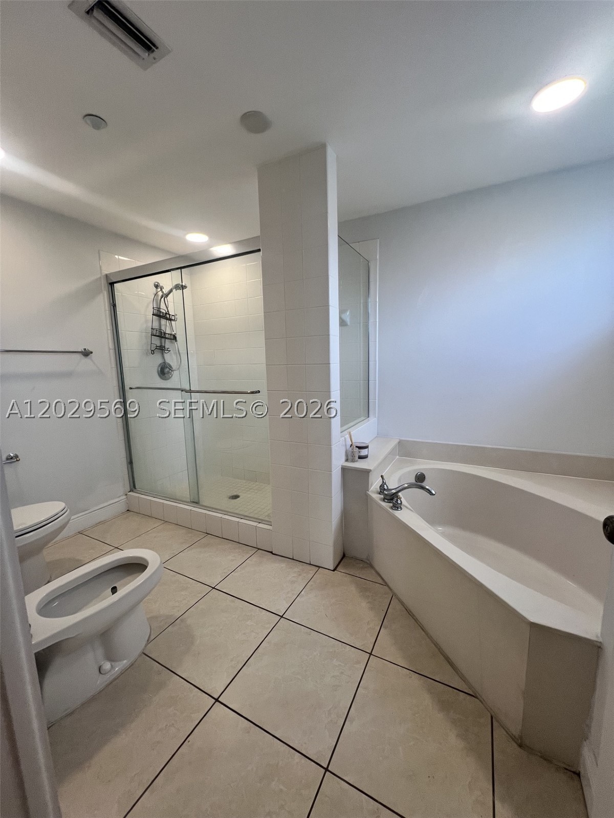 CAPTIVA CONDO B - Residential