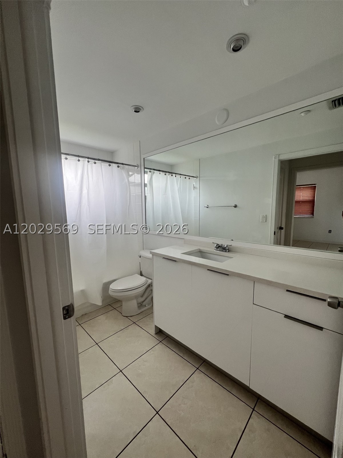 CAPTIVA CONDO B - Residential