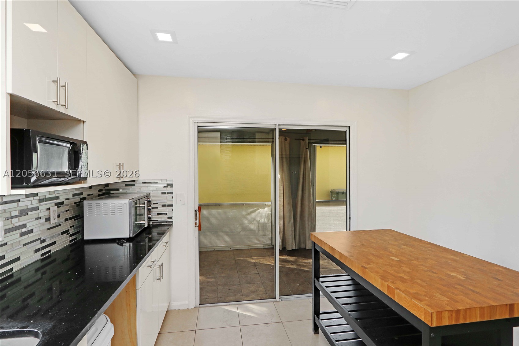 KEYS-GATE NO 2 - Residential